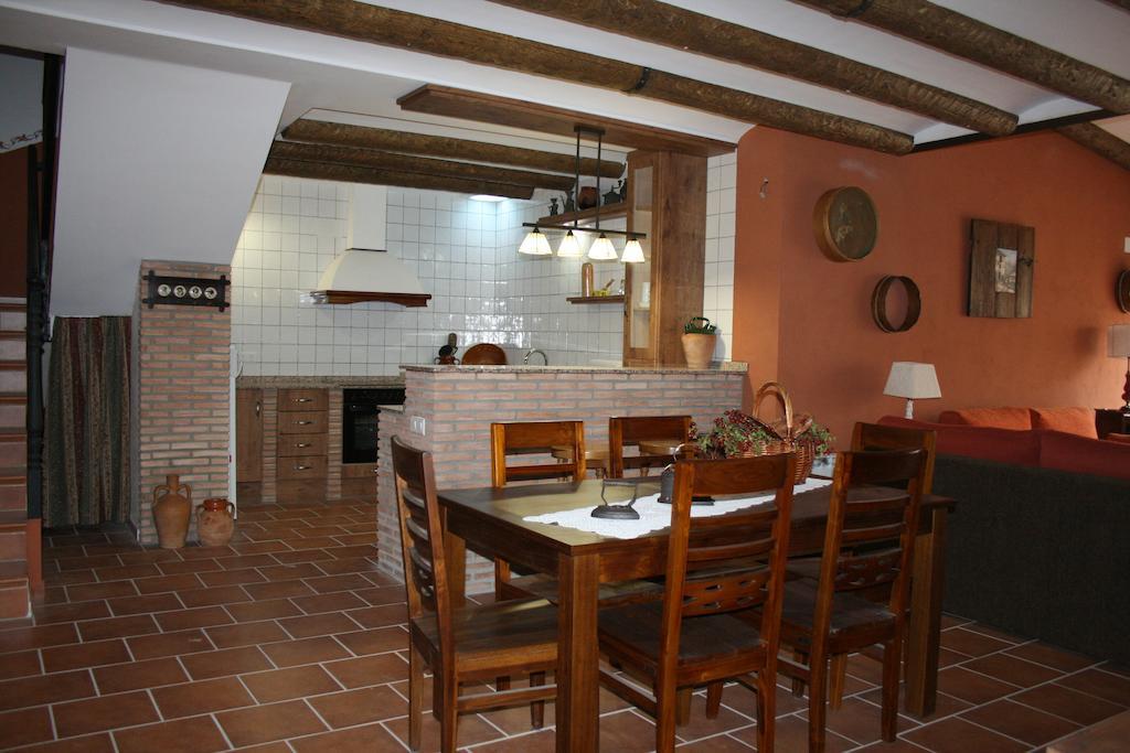 La Casa Del Azafran Βίλα Villanueva del Rebollar de la Sierra Δωμάτιο φωτογραφία
